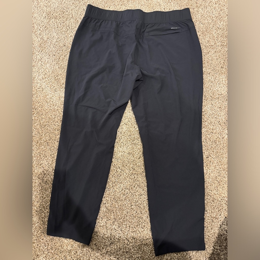 Eddie Bauer, travel/golf pant, Size L